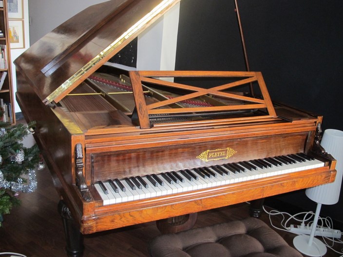 clic pour ouvrir dans un nouvel onglet Piano à queue Pleyel à acheter sur Montpellier